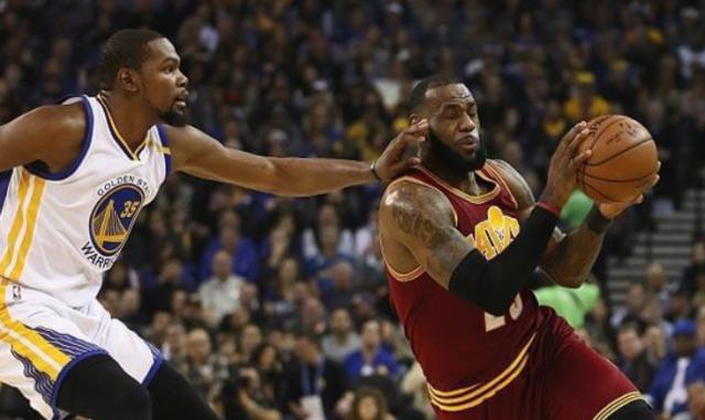 开云体育-【声音】詹姆斯：我不是一个得分手 标志动作是战斧